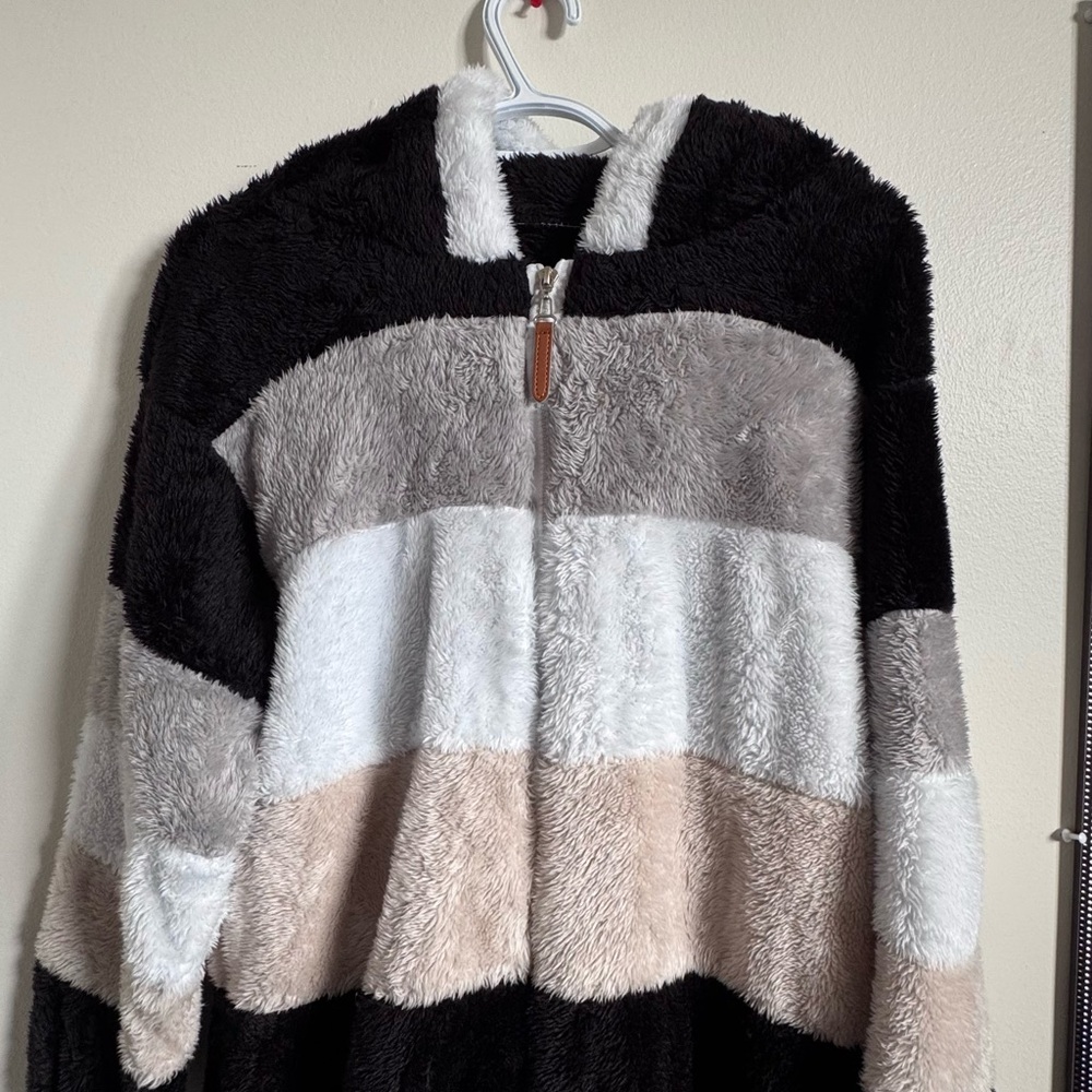 SHEIN Multicolor Striped Teddy Jacket